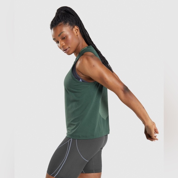 Gymshark tank top - Picture 3 of 8